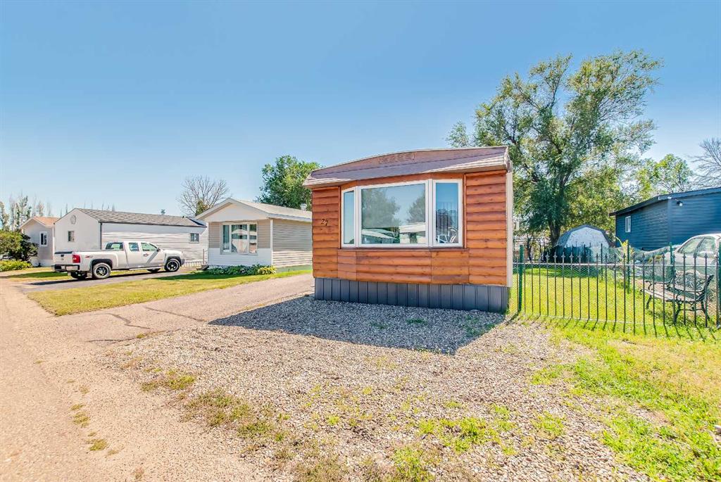 27 De Havilland Boulevard SW