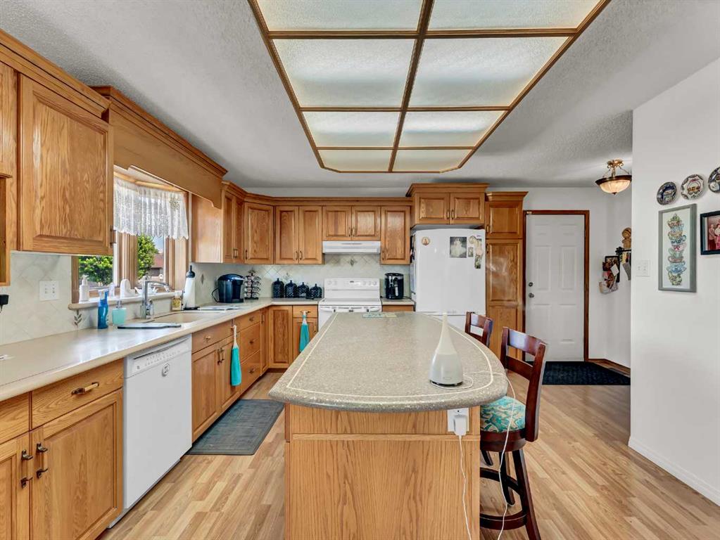 27 Turner Drive SE