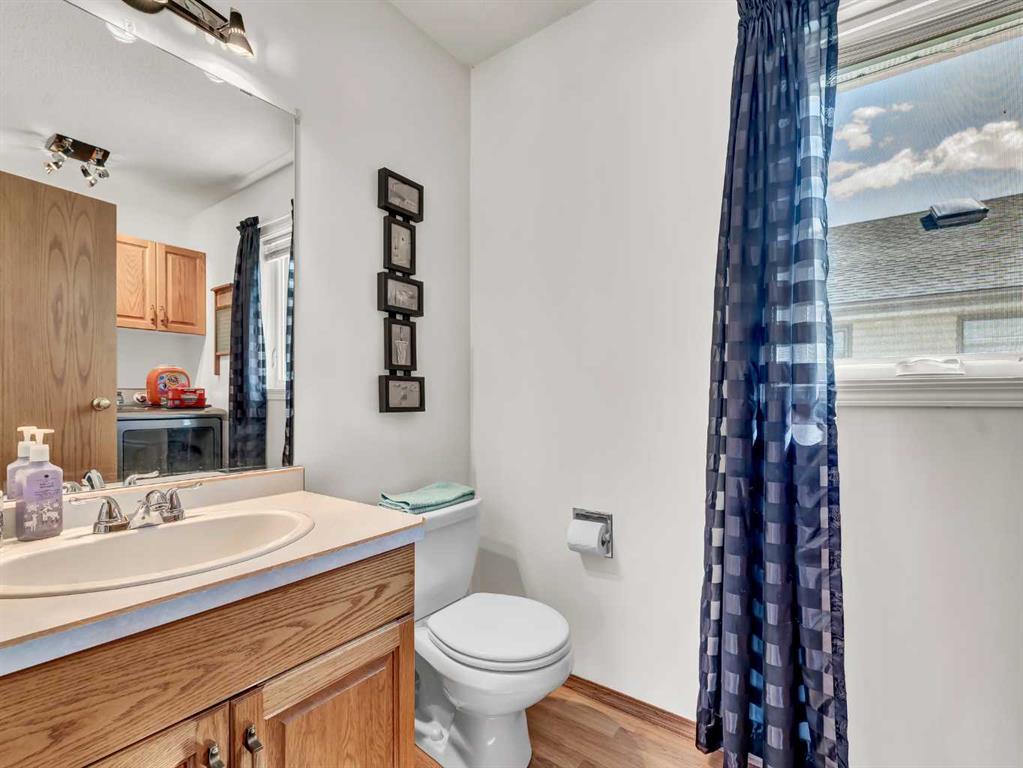 27 Turner Drive SE