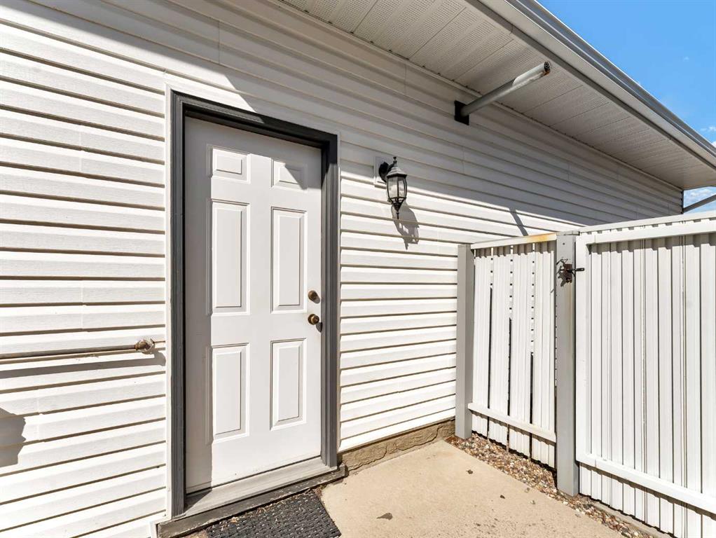 27 Turner Drive SE