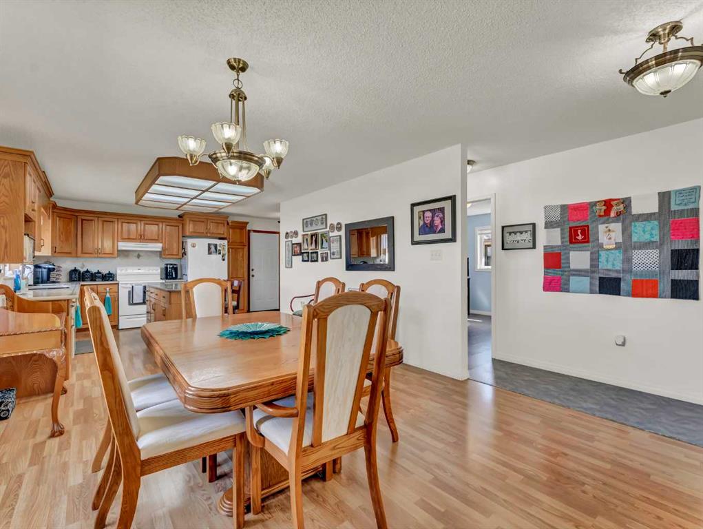 27 Turner Drive SE