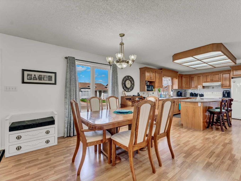27 Turner Drive SE