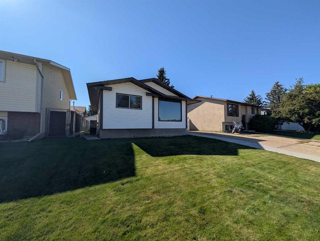 19 Rae Crescent SE