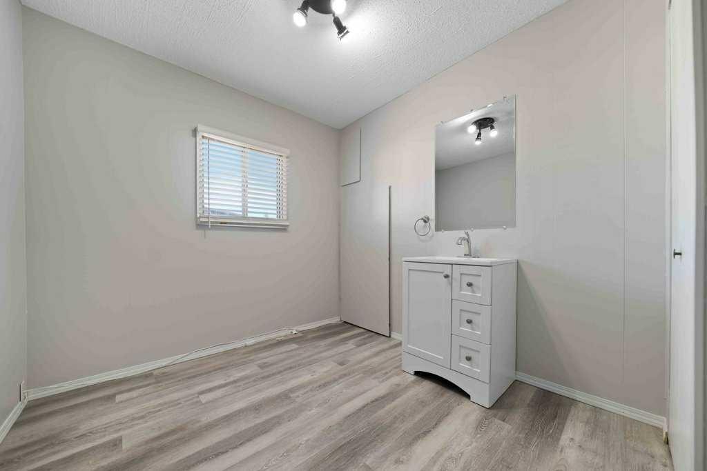 #31 2248 Southview Drive SE