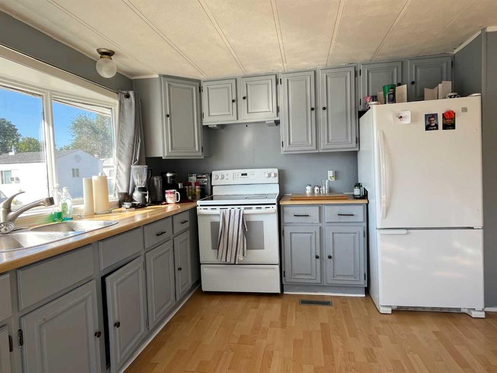 22 De Havilland Boulevard SW