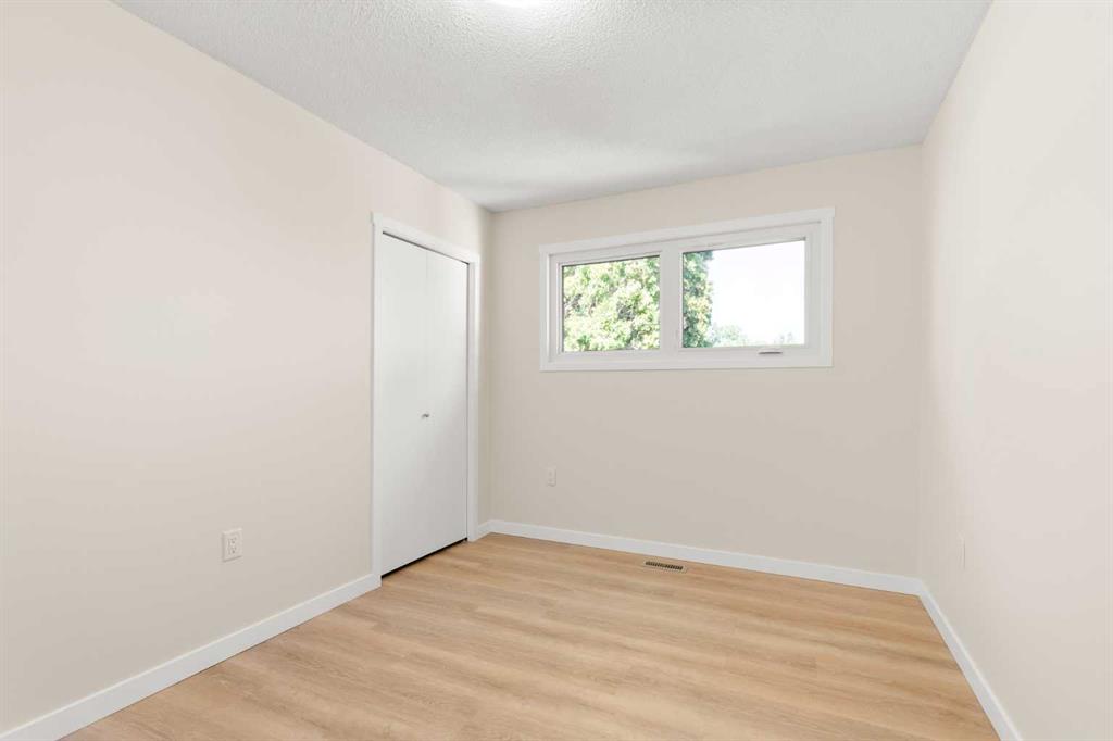 1804 17 Street SE