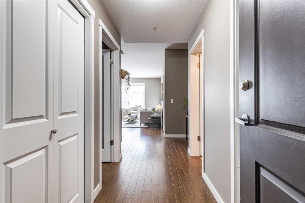 #303 19 Terrace View NE