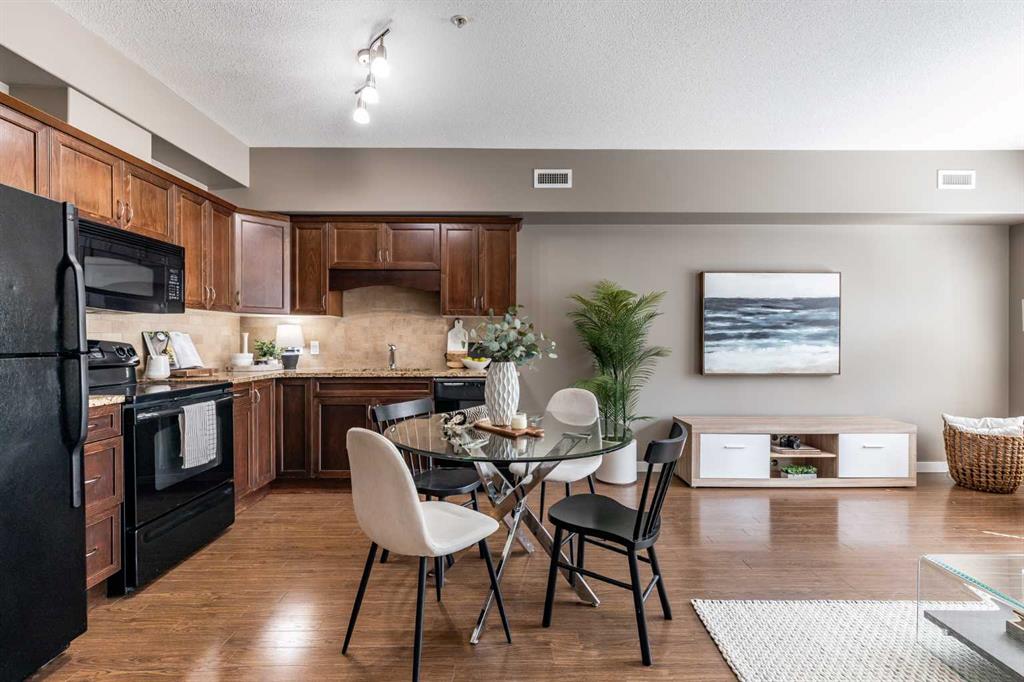 #303 19 Terrace View NE