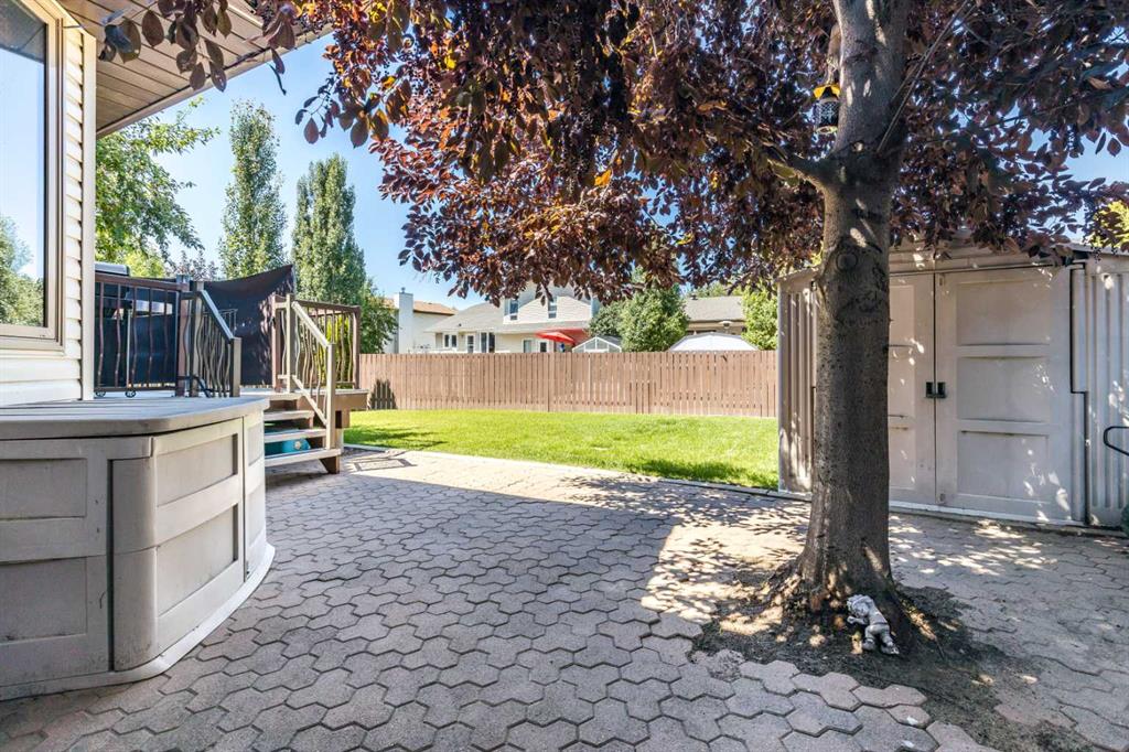 18 Rideau Green SE