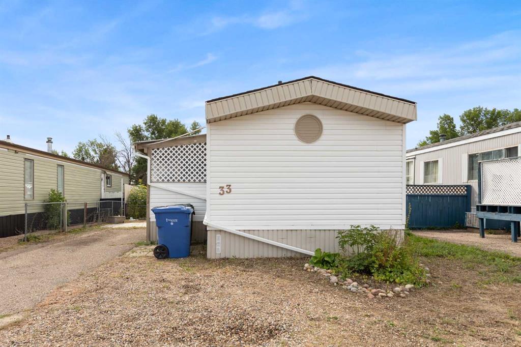 33 De Havilland Boulevard SW
