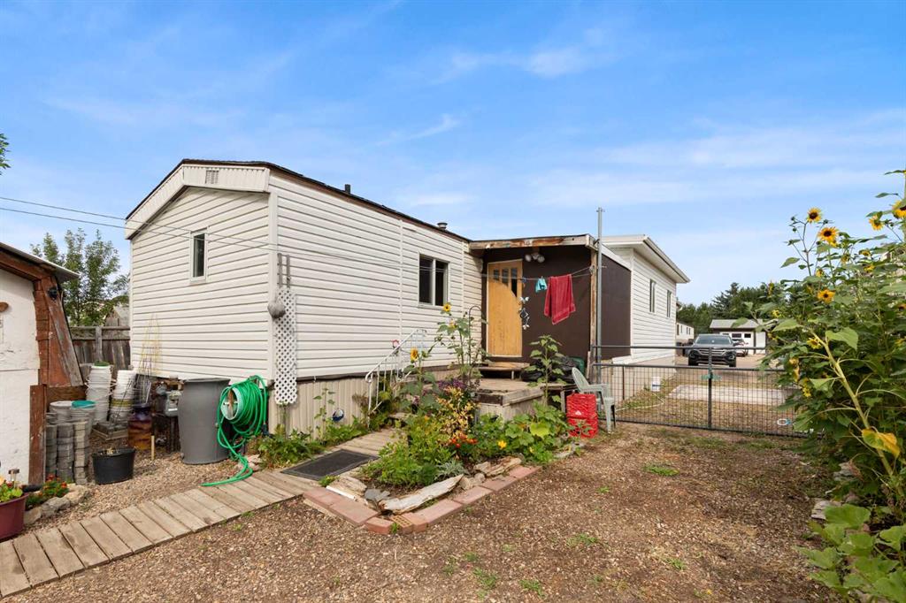 33 De Havilland Boulevard SW