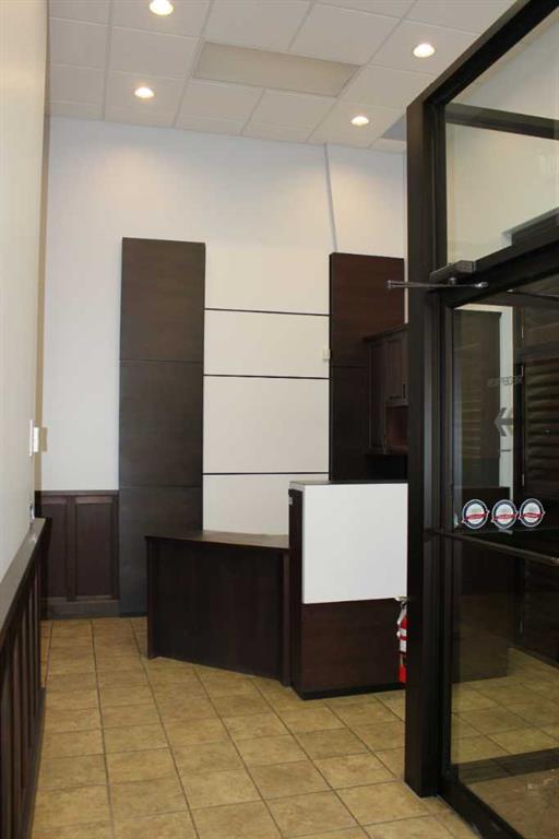 #104 and 105 2201 Box Springs Boulevard NW