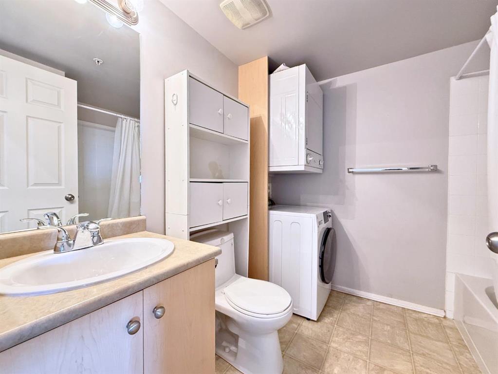 #208 1616 Saamis Drive NW
