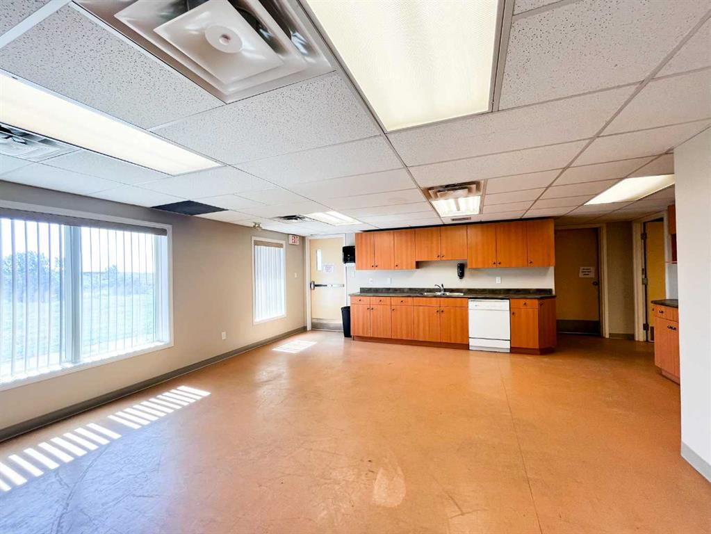2450 South Highway Drive SE