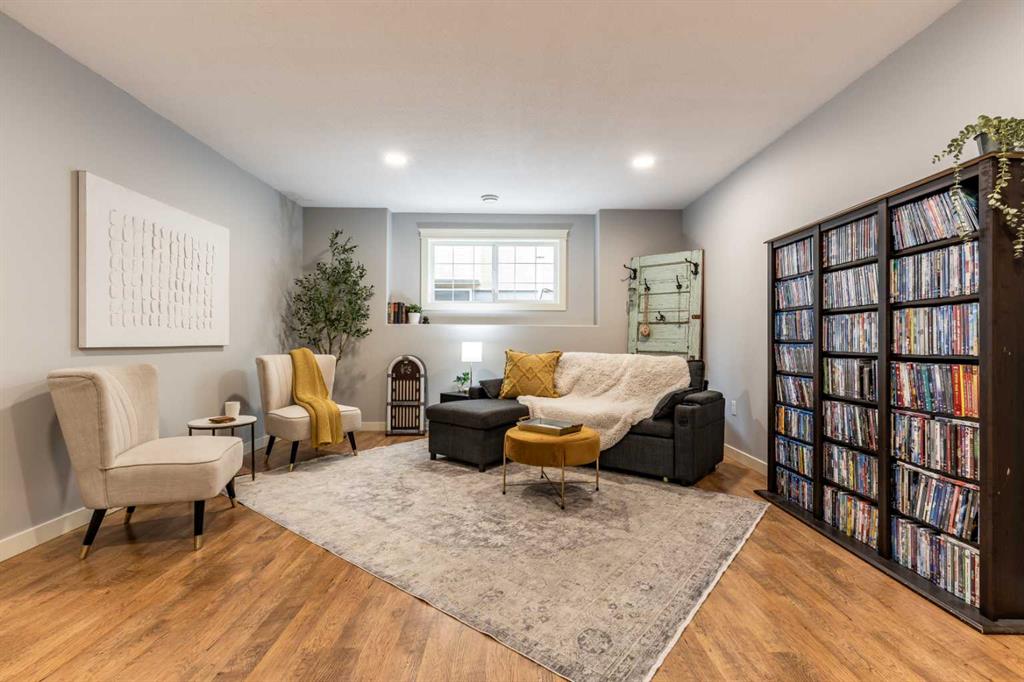 60 Terrace Close NE