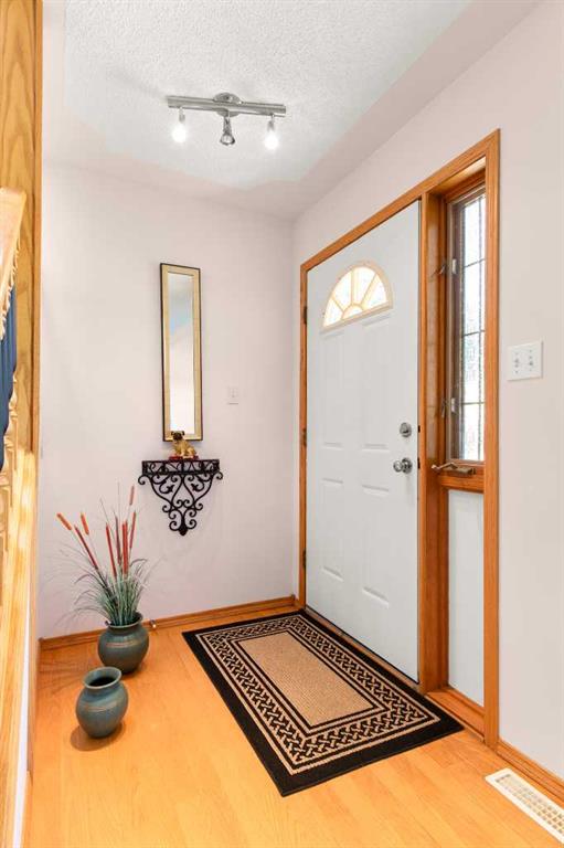#308 165 South Ridge Drive SE