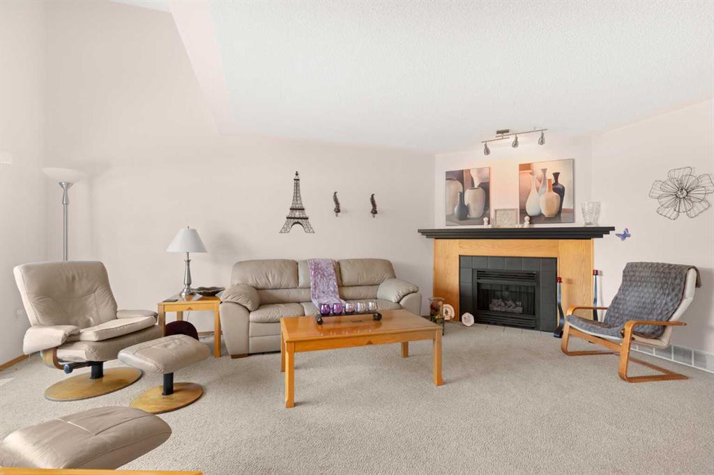 #308 165 South Ridge Drive SE