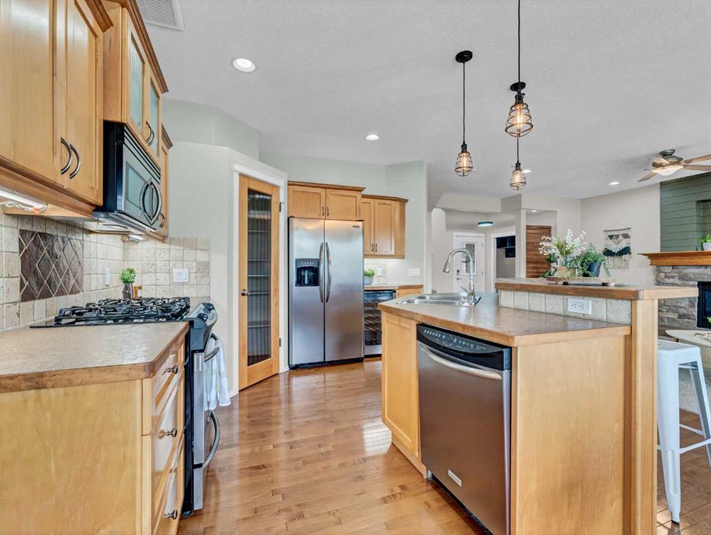 23 Vista Avenue SE
