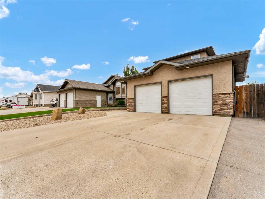 23 Vista Avenue SE