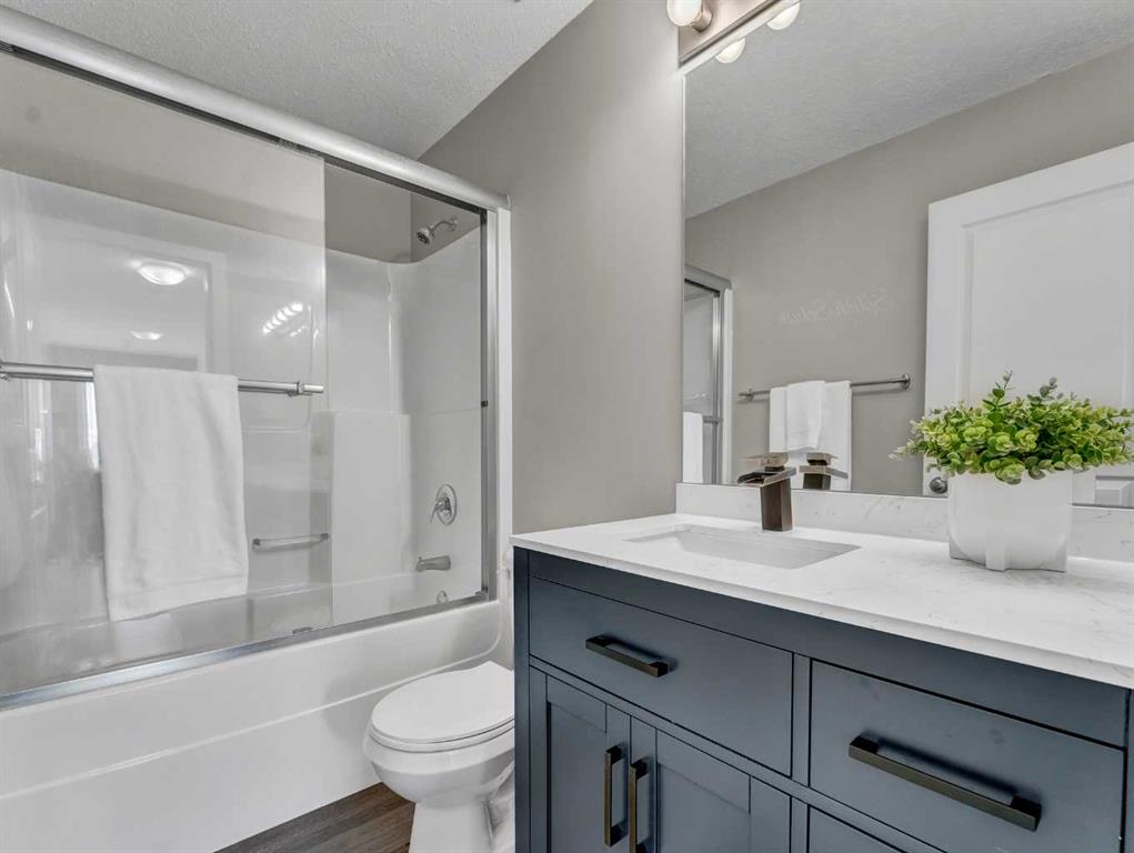 23 Vista Avenue SE
