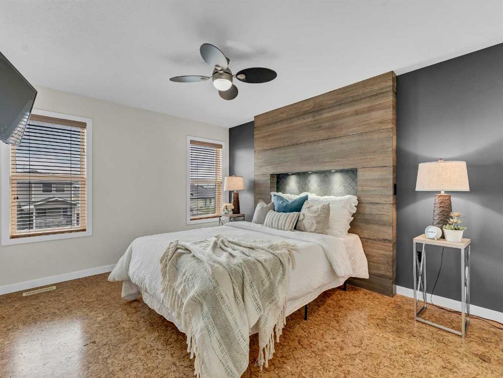 23 Vista Avenue SE