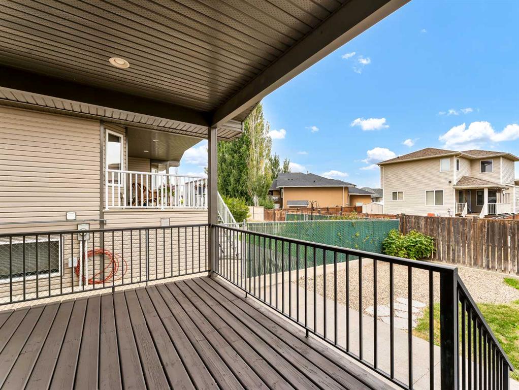 23 Vista Avenue SE