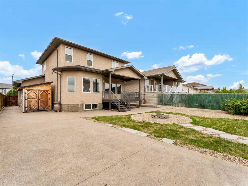 23 Vista Avenue SE