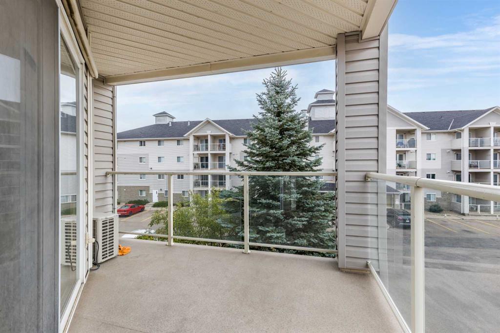 #220 1648 Saamis Drive NW