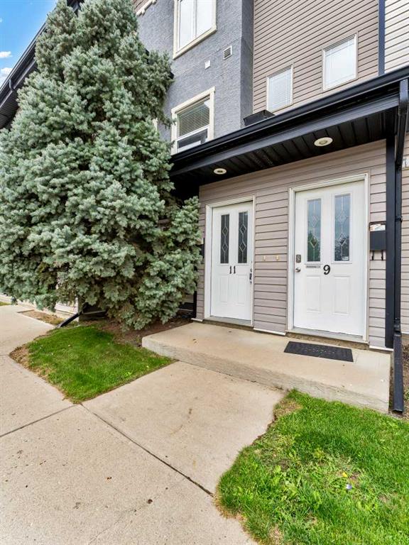 #11 298 Somerset Way SE