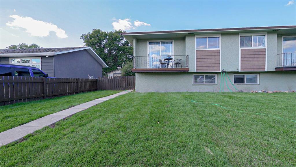 48 Clelland Crescent SE