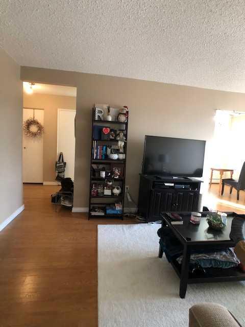 #315 663 12 Street NW