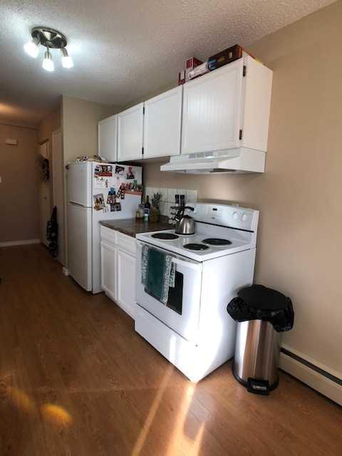 #315 663 12 Street NW