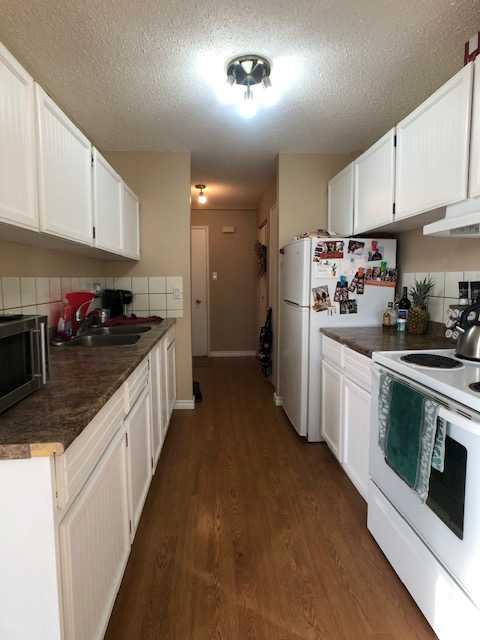 #315 663 12 Street NW