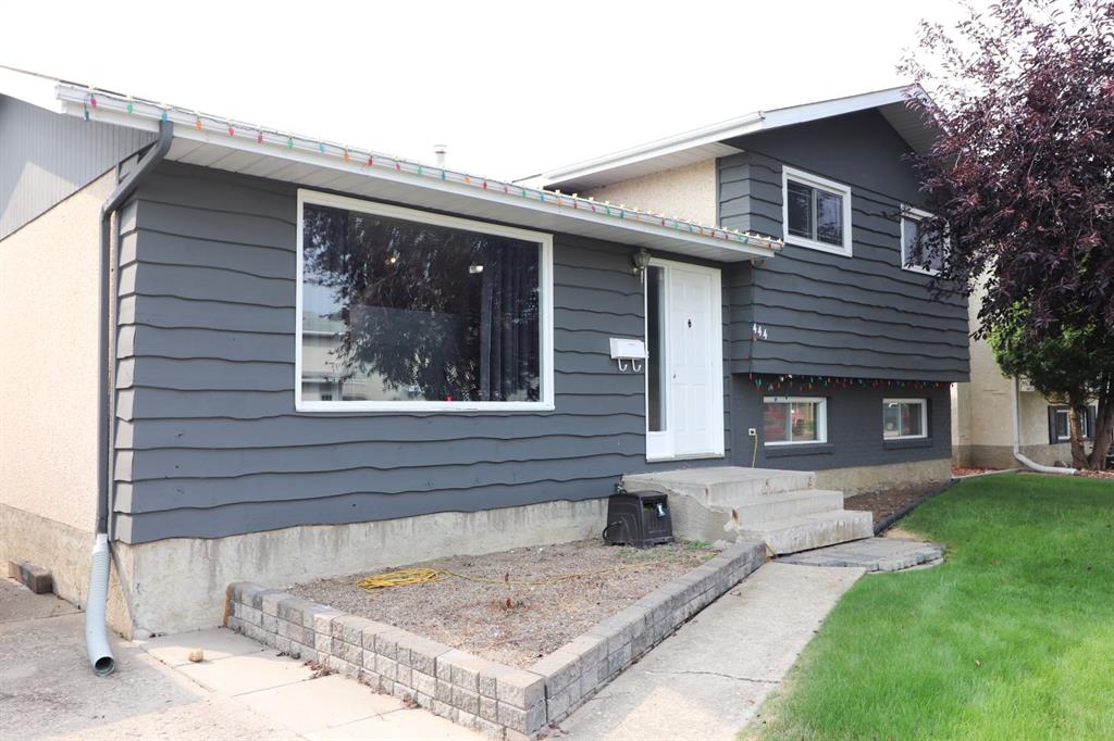 444 Sissons Crescent SE