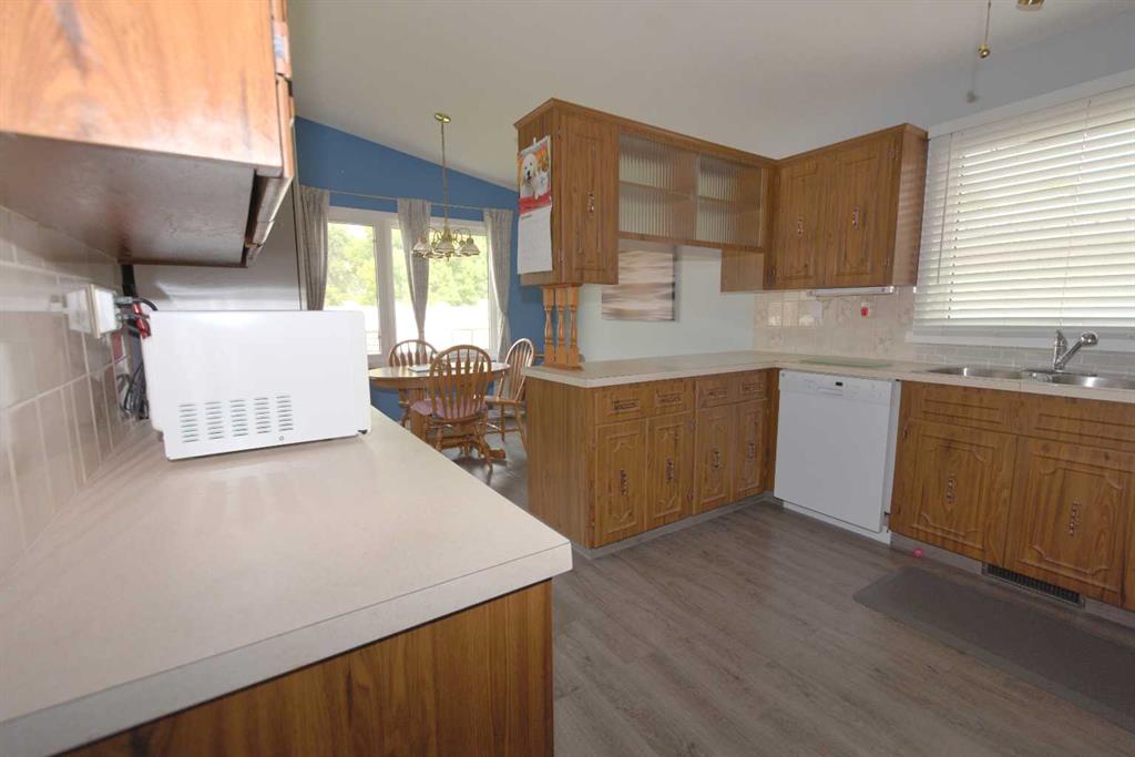 1955 20 Street SE
