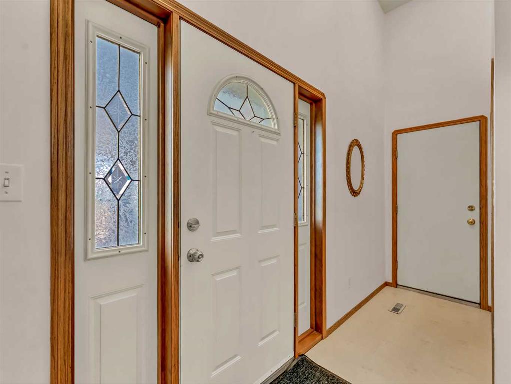 120 Shannon Crescent SE