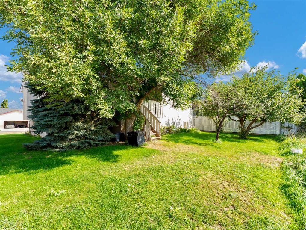 120 Shannon Crescent SE