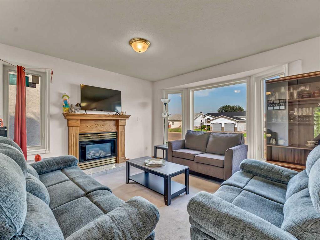 120 Shannon Crescent SE