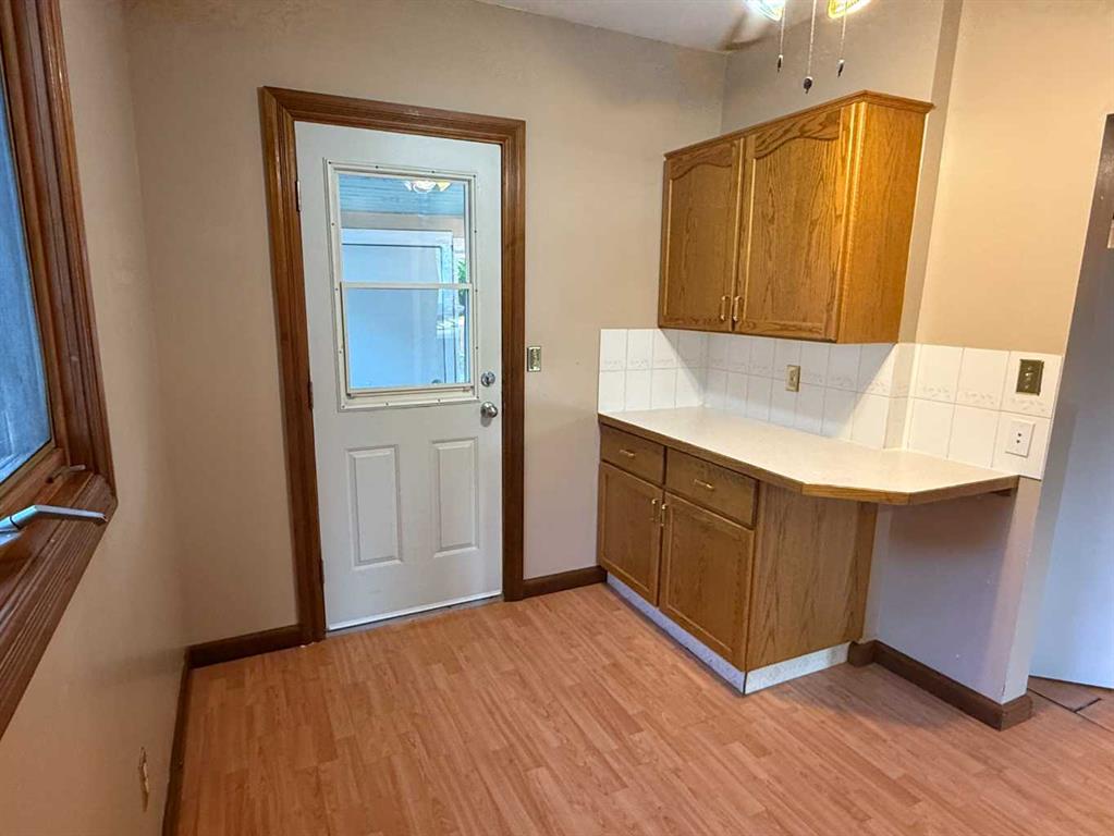 831A 4 Street SE