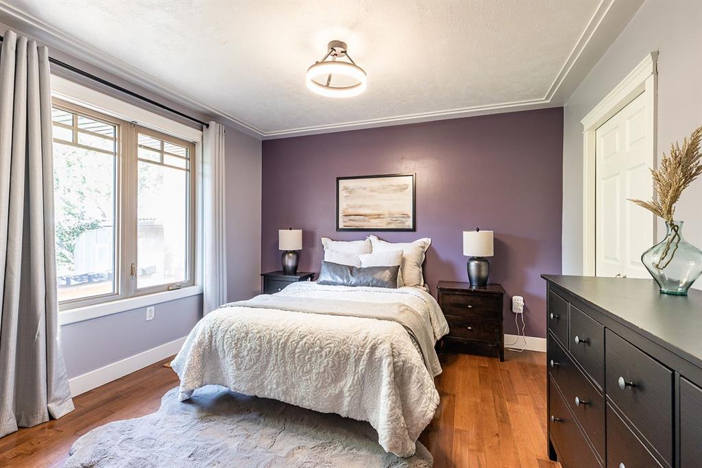 52 Ross Heights Court SE