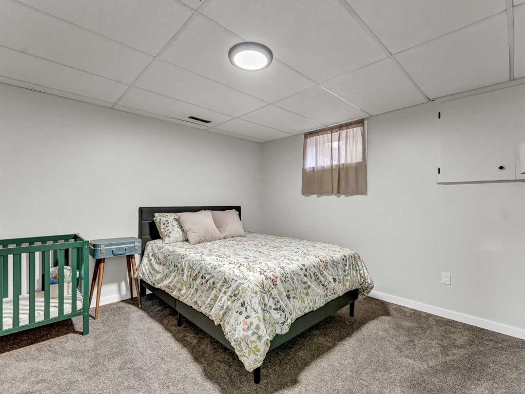 5 Noble Court SW