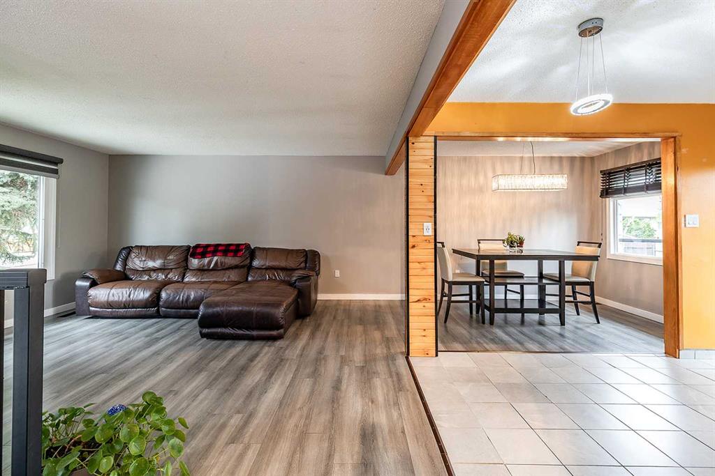 15 Ross Haven Avenue SE