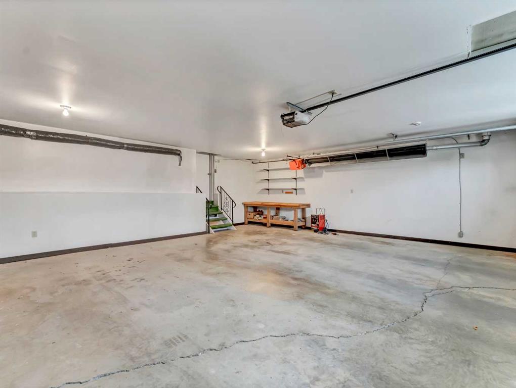 3 2 Street SE