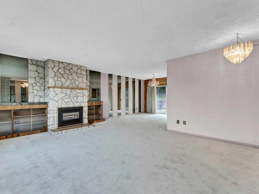 3 2 Street SE
