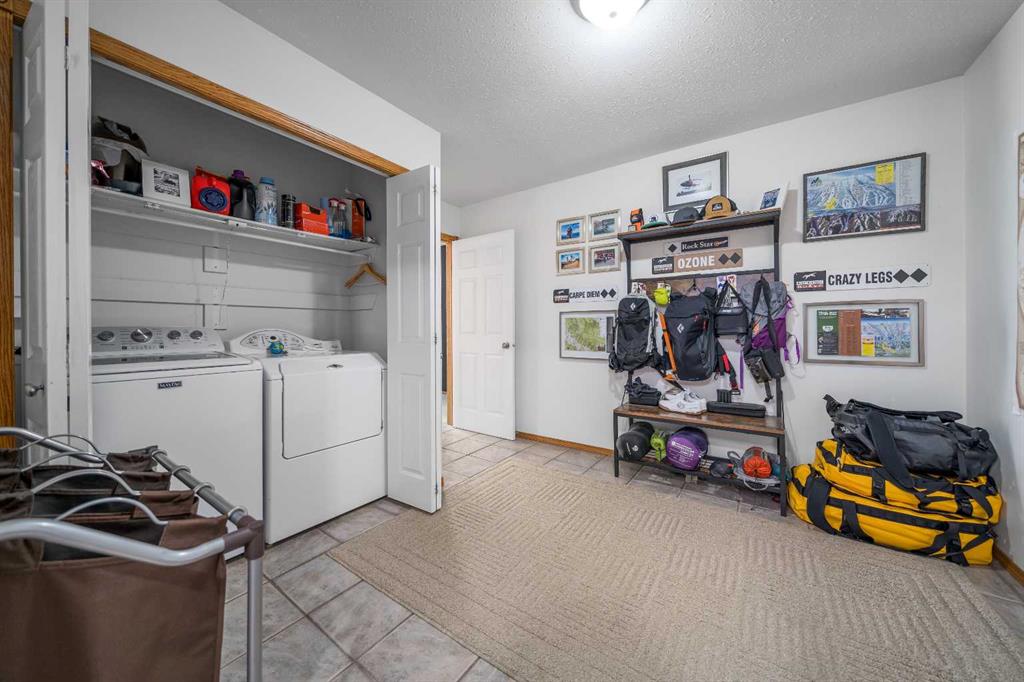 14 Redcliff Way SW
