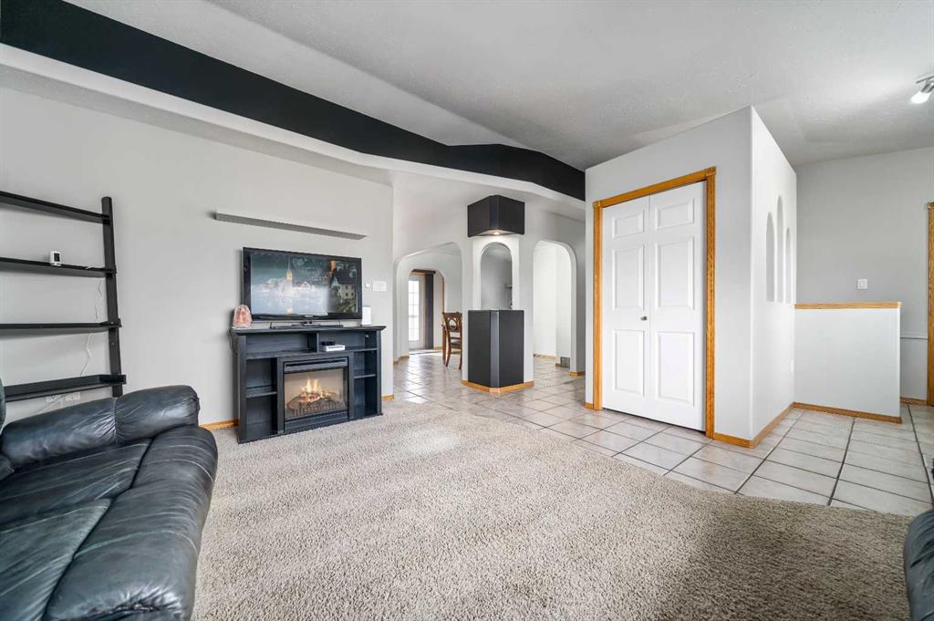 14 Redcliff Way SW