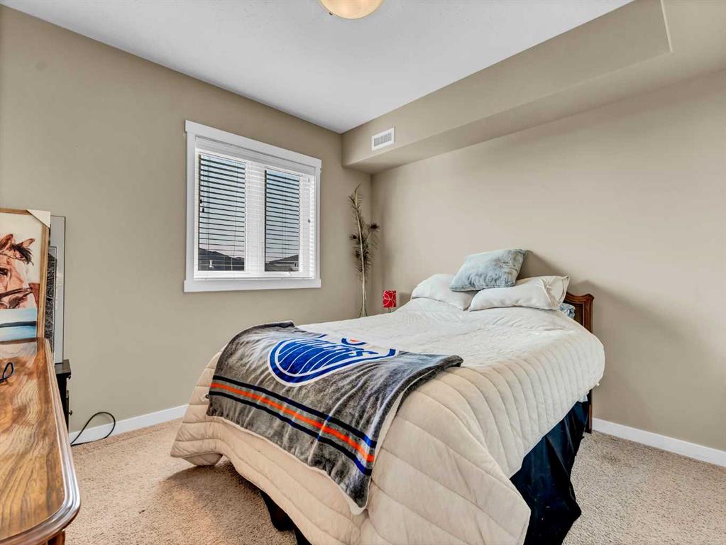 #221 19 Terrace View NE