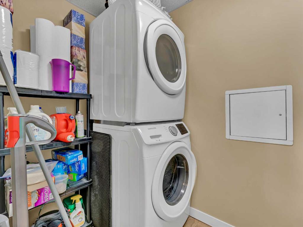 #221 19 Terrace View NE