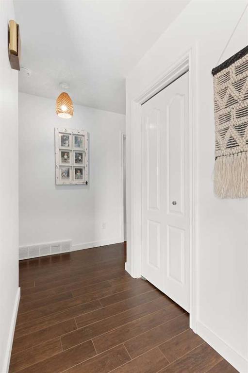 49 Corbitt Way SE