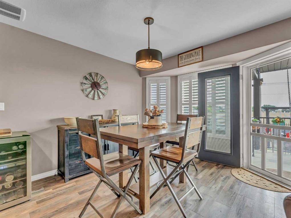 518 Somerside View SE